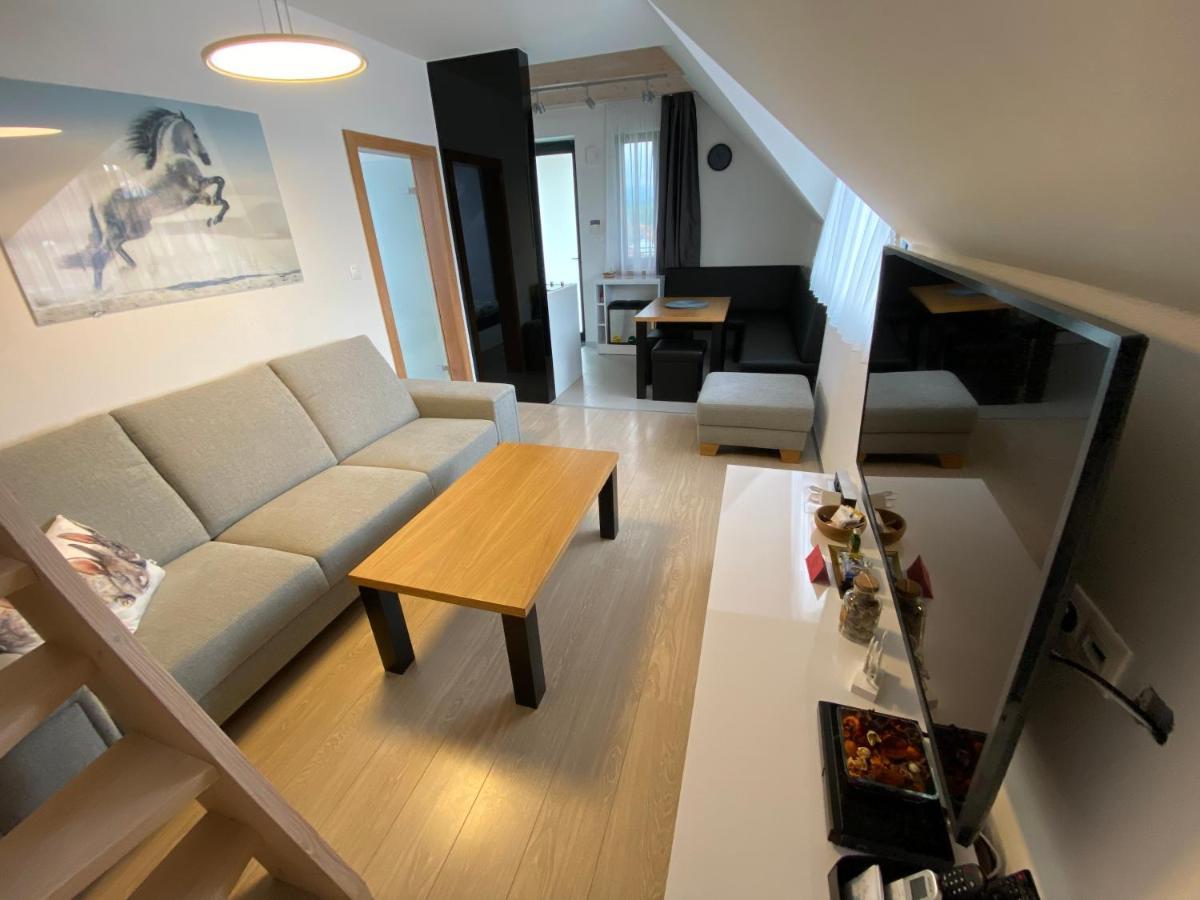 Apartman Zajko Liptovský Mikuláš Екстериор снимка
